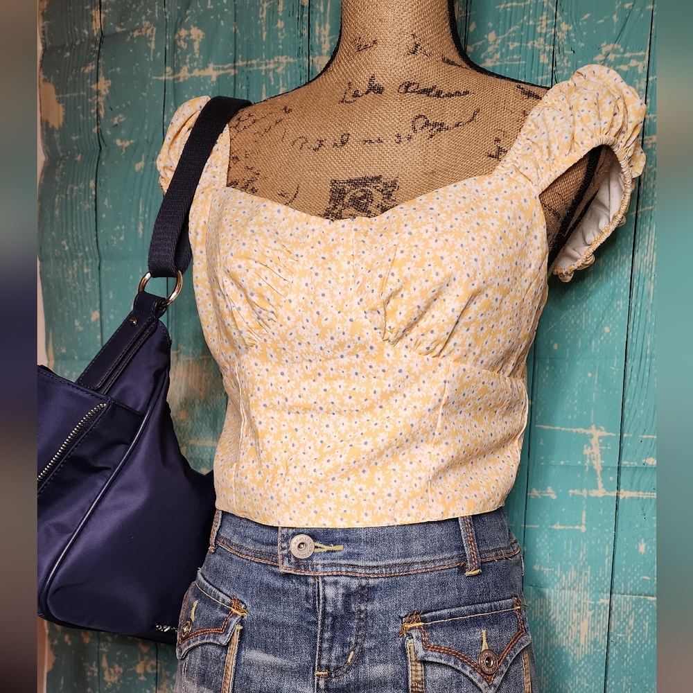 Cottagecore "Shein" Crop Top with smocked back. - Picture 2 of 8